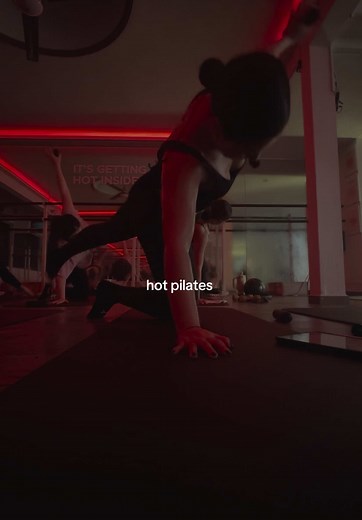 hot pilates 🔥 #flow #hotpilates #pilates #pilatesmat #sculpt #santebymf #tampico