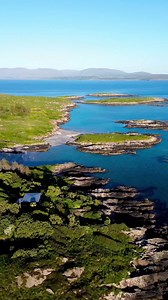 Chi vuole venire ad esplorare la splendida costa irlandese? 🙋 📍Contea di Kerry Grazie a ride_2_b_free per questo video! #IrlandaDrittoAlCuore #Irlandacheamo #LoveIreland #Wanderlust #View #Turismo #Viaggiarechepassione #IdeeDiViaggio #Irlanda #InstaIrlanda #ExploreIreland #outdoor #PlacetoVisit #Viaggiare #Viaggio #WildAtlanticWay #Kerry | Turismo Irlandese