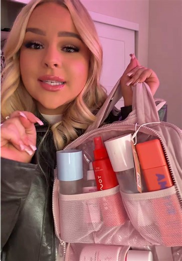 Essential Travel Packing Tips for Toiletry Bags