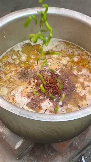 Eid special😋 Mehman ke￼ aane say Pehle Bana Le biryani 😋#youtubeshorts #cookingvideo #viral #eid￼