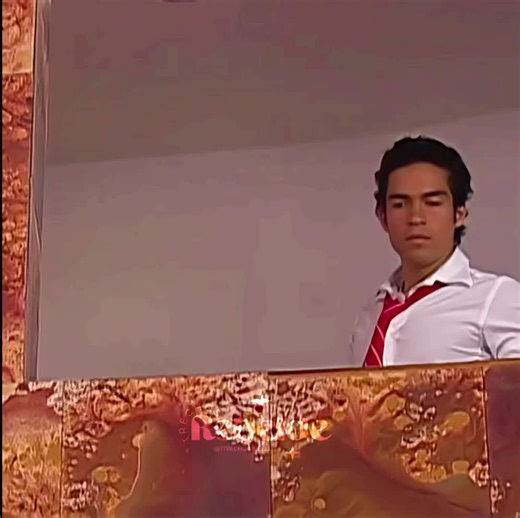 Rebelde - Capítulo 320: Conflitos e Superações