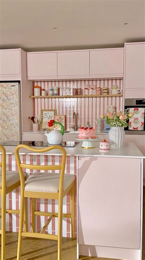 Helen Ford on Instagram: "Peel and stick tiles are a game changer! 🙌 I wanted something inexpensive and quick to glow-up the random mirrored splashback, as we’ll be fully renovating this space in a couple months time. These turned out so much better than I’d expected. Even a tiler we had visit the other day thought they were actual tiles! Let me know if you have any questions. . For those who’ve been asking if I can post more frequently, I’m working on 3 different spaces in the new house atm, s