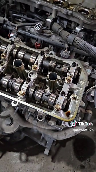 Explore the 2011 Toyota Aurion: Features and Specs