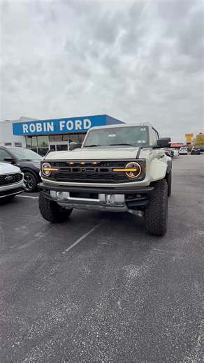 What’s more perfect than this new 2025 Ford Bronco Raptor SUV? | Robin Ford Inc.