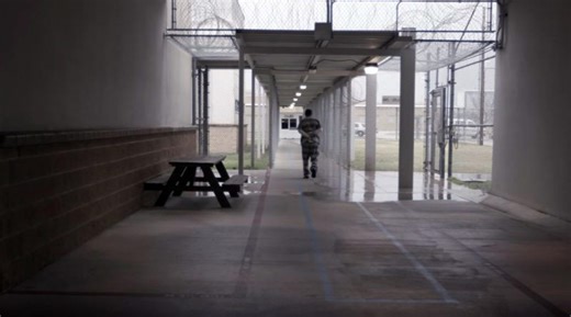 Texas corrections officer arrested over alleged chicken wing deal with inmate