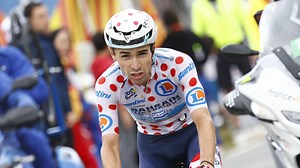 Martinez weer in bollentrui, Lipowitz pakt witte trui - de klassementen van de Tour de France