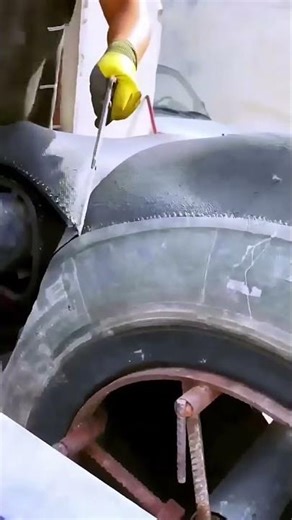 Tire cutting process with efficient tool use #shorts #mechanic #tools
