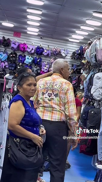 VAS A COMPAR? EN MARACAY 🤣 #tendencia #paratii #comedia | comedia