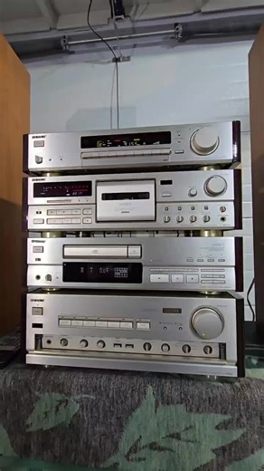 line SONY ES deck TC-k909 ES cd player CDP-x559ES amplificator TA-F808 ES radio tuner ST-S707 ES #hifi #fyp #vintagemusic #sony #audiophile