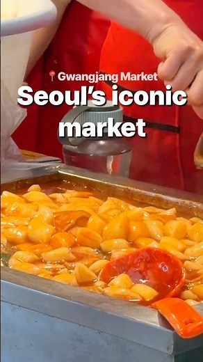One of Seoul’s most iconic markets, Gwangjang Market