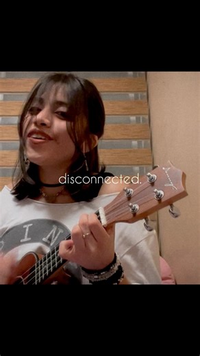 disconnected; 5sos- ukulele cover #cover #music #5sos #ukulele #coversong #ukelele #5secondsofsummer