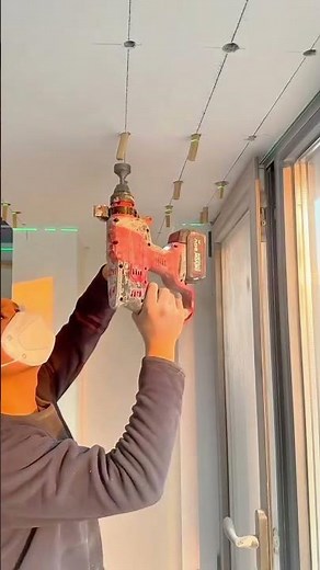 Mastering Perfect Ceiling Alignment Using Green Laser Level