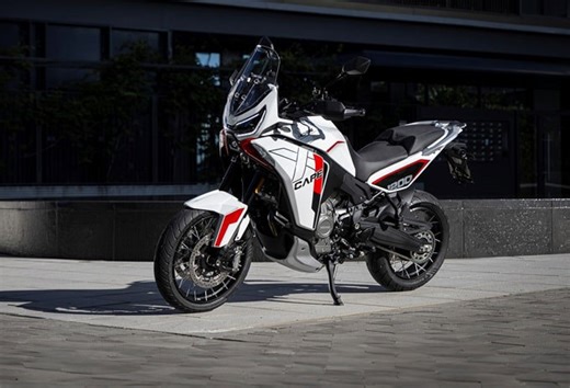 Moto Morini X-Cape 1200 arriva in concessionaria a ottobre