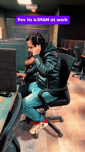 Inside the Life of a Call Center Employee