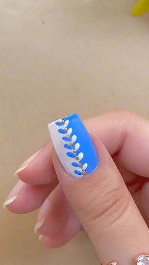 83K views · 1.4K reactions | For you tutorial nails ✨✨ #nails #nail #beauty #fashion #tutorial #manicure | Fashionnails&Tutorial | Facebook