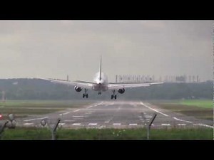 Airbus A318 Soft Landing