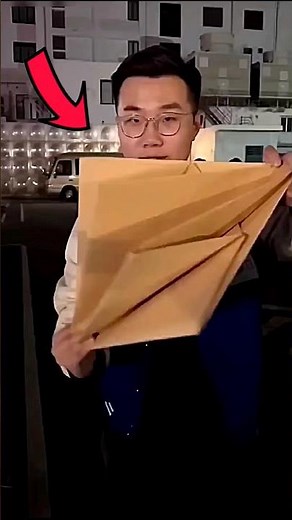 Homemade paper b*omb 💣, how to make a loud paper popper 😳 , origami tutorial #shorts #craft #bomb