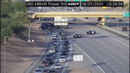 Westbound lanes of U.S. 60 reopen in the East Valley after crash