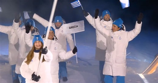 Χειμερινοί Αγώνες 2026: H team Hellas παρελαύνει στην τελετή έναρξης στο Μιλάνο