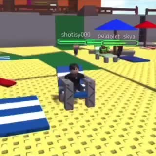 i was literally just minding my own business😠 #naturaldisastersurvival #naturaldisaster #roblox #beach #meteor #boom