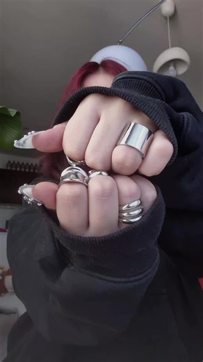 Press-on disponibles sur mon site en bio ✨️ #trend #nails #nailinspo #viral #nailart