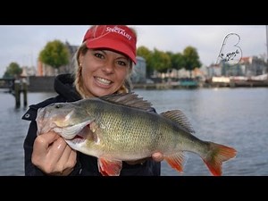 Girls Streetfishing in Amsterdam. Pike, perch and zander.