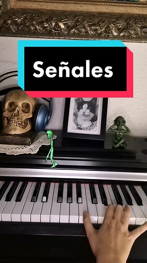 Señales 👽 #bandasonora #signsmovie #señalespeliculas #melgibson #joaquinphoenix #piano #music