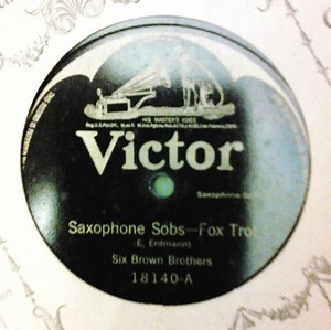 Six Brown Brothers - Saxophone Sobs / Walkin' The Dog