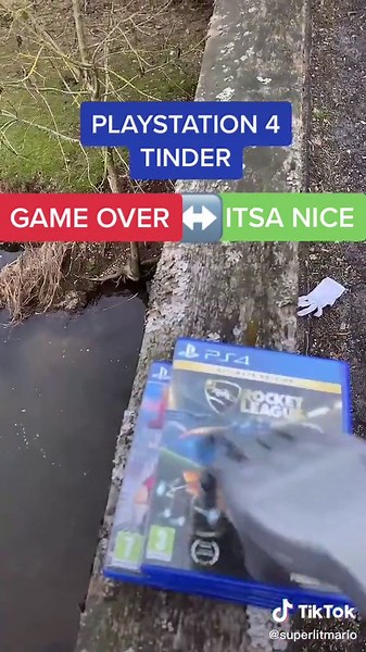 Super Lit Mario - PlayStation 4 Tinder Gameplay