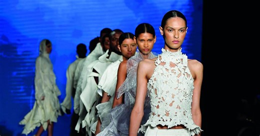 São Paulo Fashion Week celebra os 30 anos com desfiles ao redor da cidade