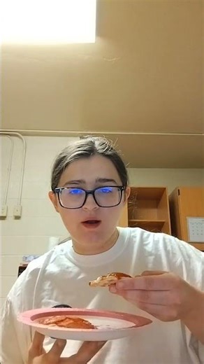 microwaved pizza lunchables review