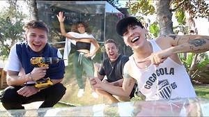 TRAPPED IN THE BOX FOR 24 HOURS CHALLENGE!!