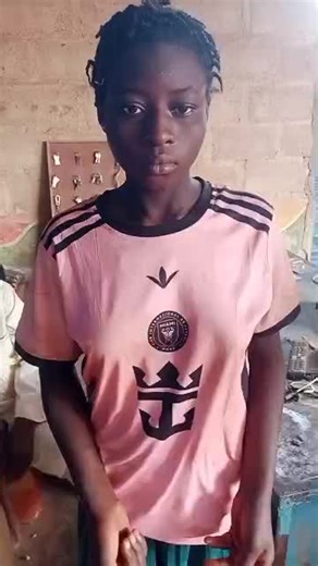 Vidéos de papa officiel 12 12 (@user9942885617343) avec son original - papa officiel 12 12