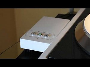 Wolfsong Audio showcases the EAT C-Sharp turntable