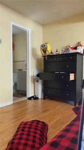 picker reels on Instagram: "Analysis of Variance (ANOVA) is a statistical method used to compare three or more group means to determine whether there are any statistically significant differences between them. It helps test if variations in data are due to actual differences among group means or just random chance. Here’s a clear breakdown: 🔹 1. Purpose ANOVA answers this question: “Do the means of different groups differ significantly?” Example: Comparing average test scores of students taught