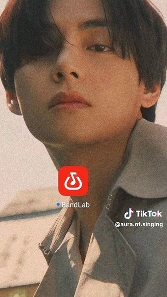 Singing Tutorial: Discover Your Unique Voice