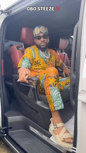 49K views · 1.6K reactions | STEEZE upon STEEZE  #davido . . . Ad: Dm @aminass.z Is your Career in a slump? feel assaulted by negative energies? Want to find a soul mate? Short on cash? Send a dm@aminass.z | Teamchivido Hub | Facebook