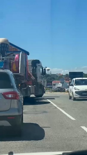 We are on the move! Can you guess where we are setting up for the biggest season this coastal town has ever seen!? 😍🥳🤩 Comment your guesses 👇🏼 | Fun4u FunFair