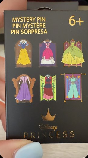 The Princess Dress 👗 Disney Pins are so pretty! ºoº #pinspiredmomlife #disneypins #disneypincollector #disneymomlife #loungefly #boxlunchgifts #blindboxpins #blindbagpins #disneyparks | Pinspiredmomlife