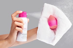 Our new Instaclean Waterless Cleansing Spray is the perfect fix for cleansing your blender on-the-go or between products! Now available at all SEPHORA Malaysia outlets and online here https://bit.ly/2PgL4vy ! #instaclean #beautyblendermalaysia #makeupbestfriends #sephora | Beauty Blender Malaysia