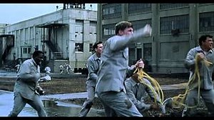 Trailer du film Le Dernier Château, Le Dernier Château Bande-annonce VO - CinéSérie