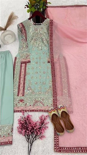 beautiful outfit 😍 #love #dress #indianfashion #fashiontrends #fashion #viral #indiandesignerwear