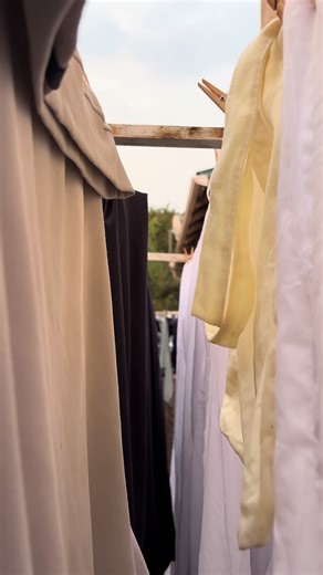 Hand-washing this weekend🫧🧼Staying locked in and keeping up with the grind💪🏾It’s the little routines that keep everything together. Shoutout to Omo washing powder🫧 @OMO South Africa #Vlog #cleaningtiktok #washing