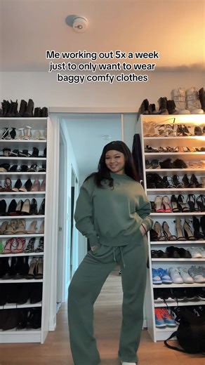 Any opportunity to be comfy im taking it!