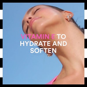 Ultra Violette's Preen Screen Reapplication Mist is here to protect cute faces all day long. ✨ 💙 Packed with skin soothers like Niacinamide, Bisabolol, & Vitamin E 💙 Gentle formulation won’t sting your eyes 💙 Leaves behind a subtle glow Shop yours at Sephora AU today. | SEPHORA