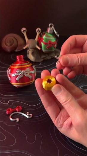 Updated Snail! Christmas Ornament "Shells" now included!