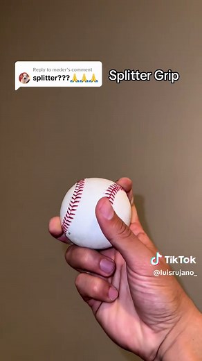 Mastering the Splitter Pitch: Tips for Baseball Players