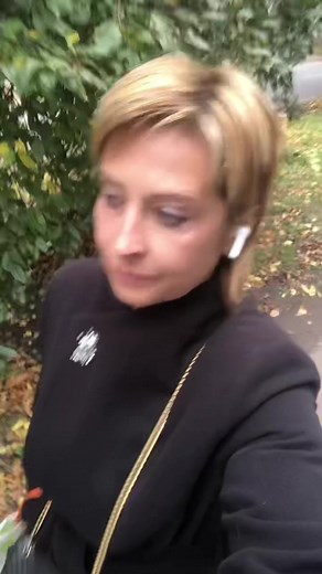 Відео користувача volshebnyy_svet (@volshebnyy_svet) з композицією «оригінальний звук - Душевное Видео»