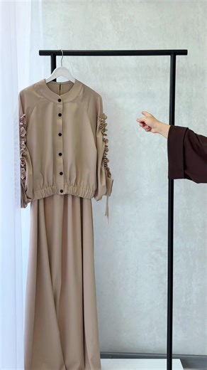 Muaz Liboslar: Instagramda Narxlar Bilan Tanishing