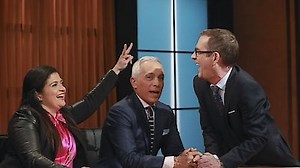 Watch Chopped Season 44 Episode 14 - Smokin' Skills